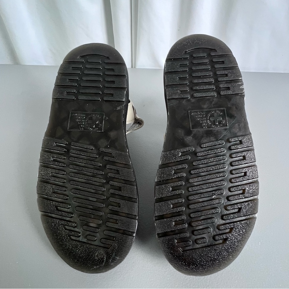 Dr. Martens Womens tan Sandals size 6 - Picture 6 of 8